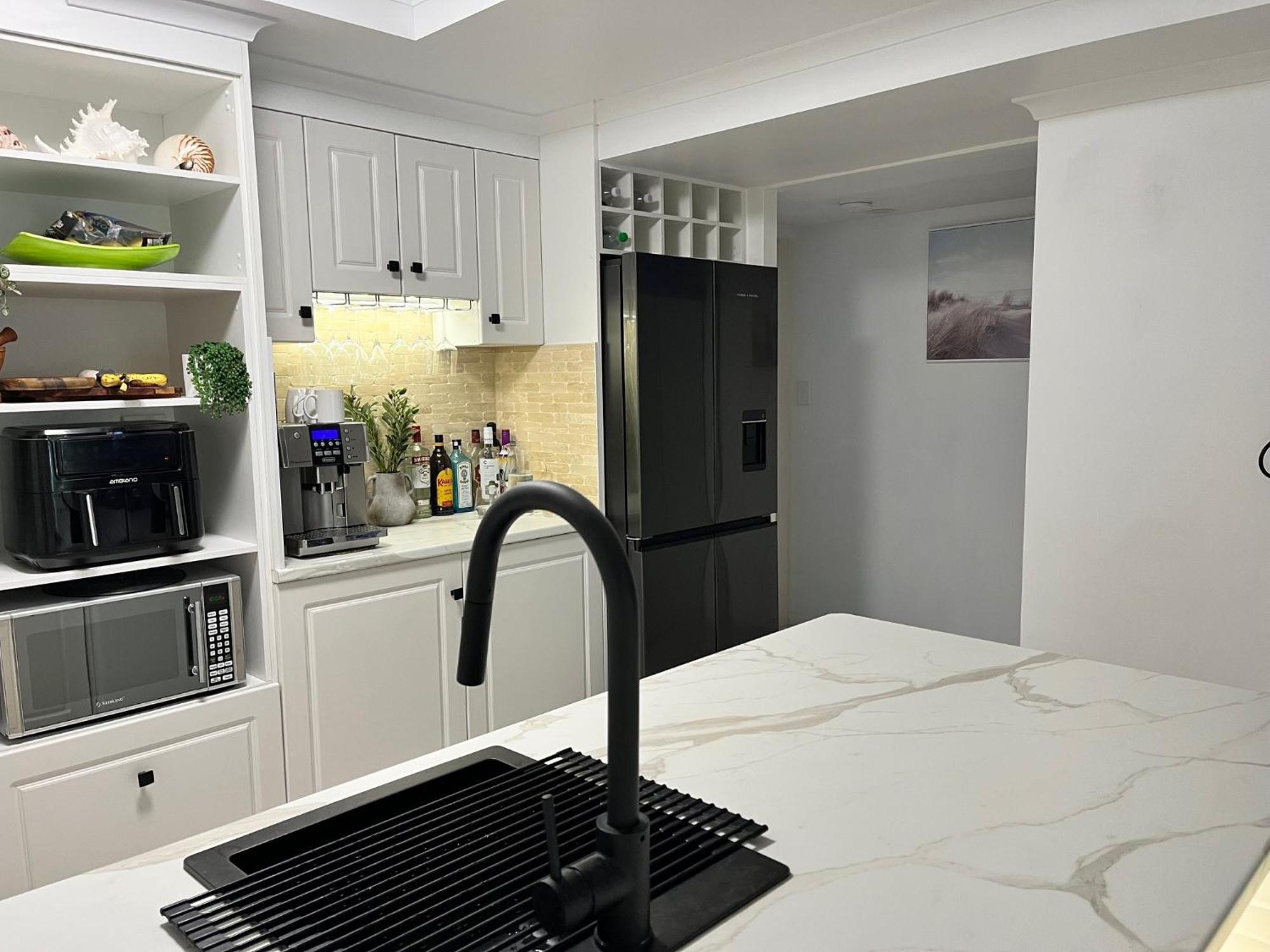 The Burlington Holiday Apartments Maroochydore Ngoại thất bức ảnh