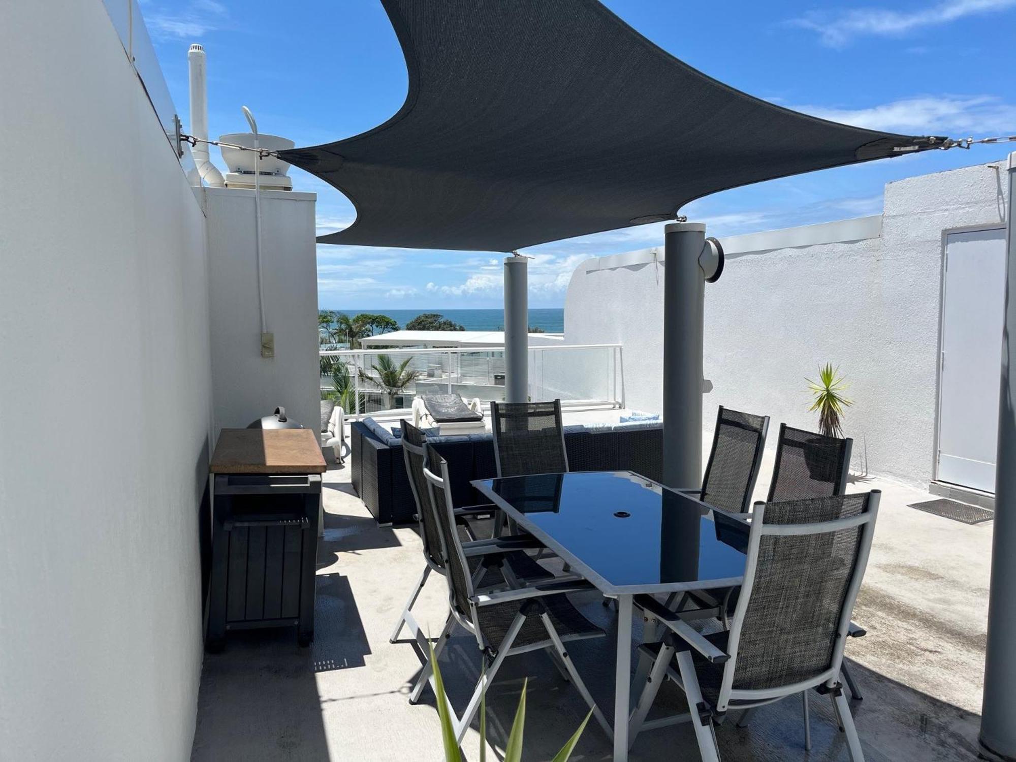 The Burlington Holiday Apartments Maroochydore Ngoại thất bức ảnh